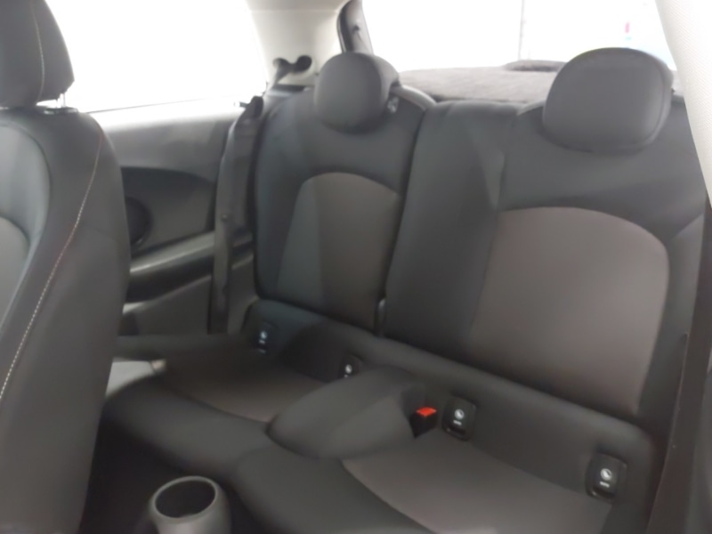 Used MINI Hatch 2018 for sale - 77318761: Photo 6