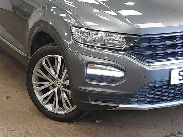 Used Volkswagen T-Roc 2018 for sale - 76238083: Photo 9
