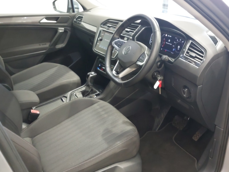 Used Volkswagen Tiguan Allspace 2023 for sale - 77947704: Photo 18