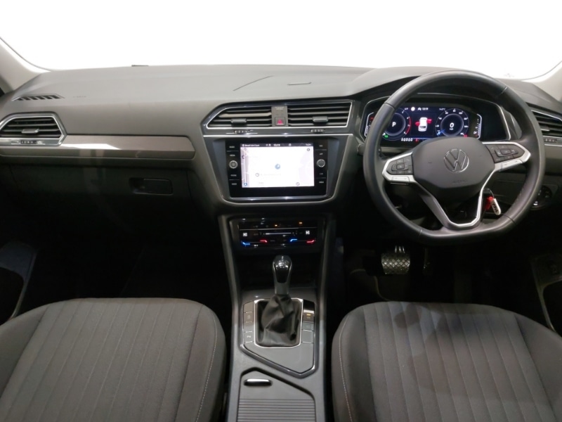 Used Volkswagen Tiguan Allspace 2023 for sale - 77947704: Photo 2