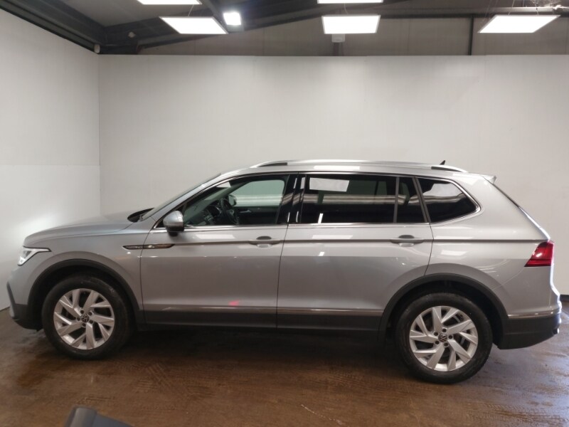 Used Volkswagen Tiguan Allspace 2023 for sale - 77947704: Photo 4