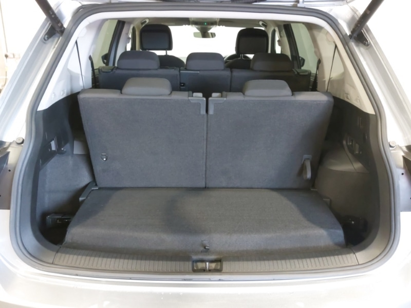 Used Volkswagen Tiguan Allspace 2023 for sale - 77947704: Photo 8