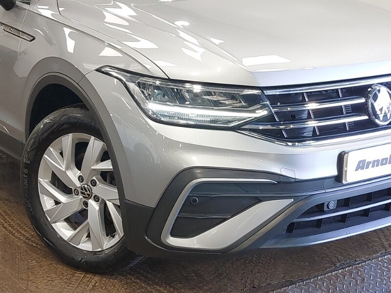 Used Volkswagen Tiguan Allspace 2023 for sale - 77947704: Photo 9