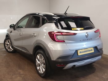 Used Renault Captur 2020 for sale - 76221236: Photo 3