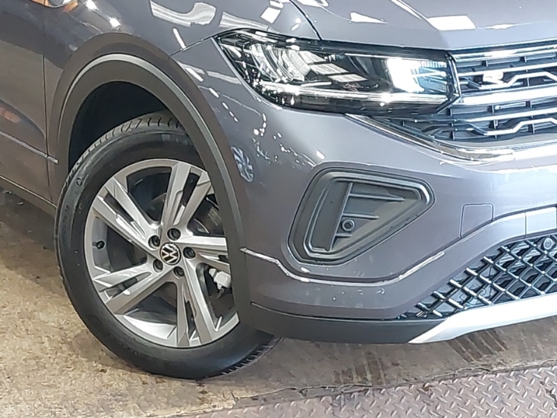 Used Volkswagen T-Cross 2024 for sale - 76174520: Photo 9