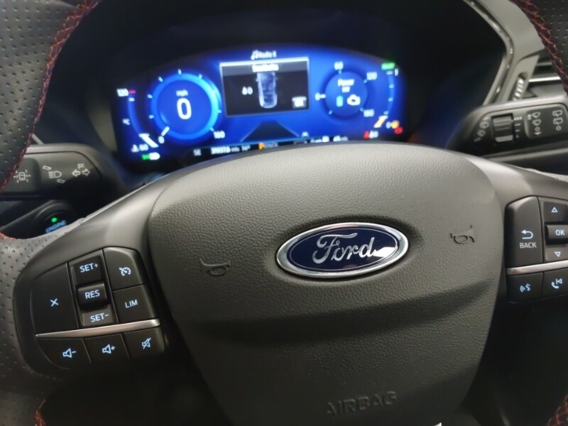 Used Ford Kuga 2022 for sale - 76683669: Photo 17