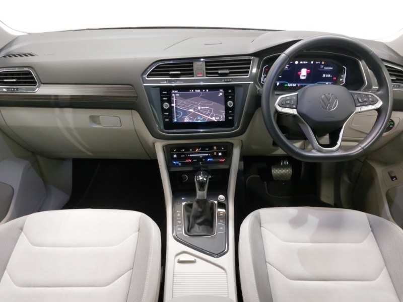 Used Volkswagen Tiguan Allspace 2023 for sale - 78151398: Photo 2