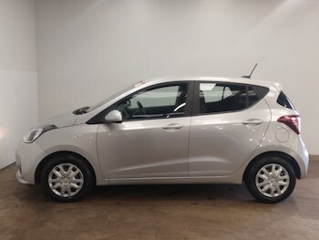 Used Hyundai i10 2019 for sale - 78346606: Photo