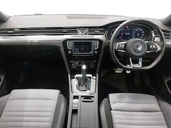 Used Volkswagen Passat 2017 for sale - 78700522: Photo