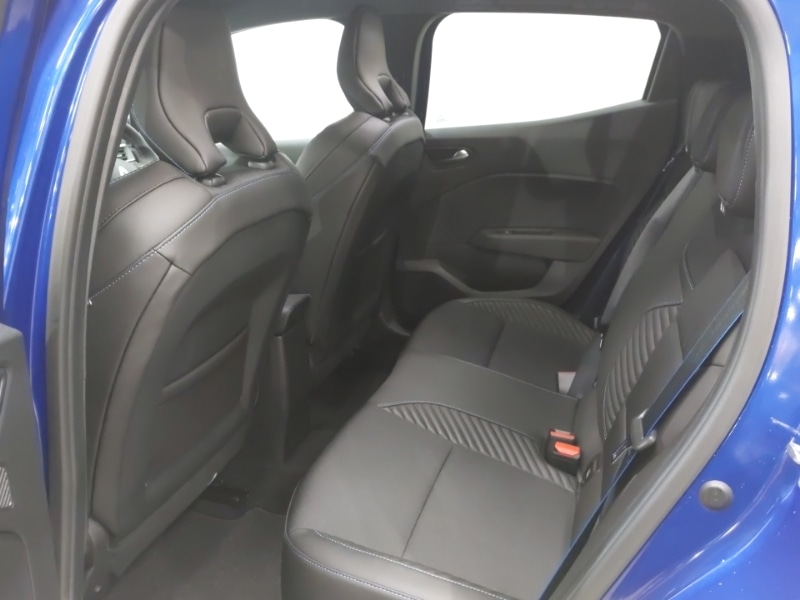 Used Renault Clio 2024 for sale - 76860361: Photo 6