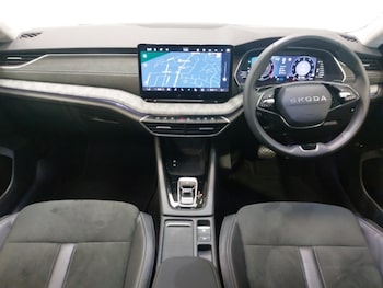 Used Skoda Octavia 2025 for sale - 76974933: Photo