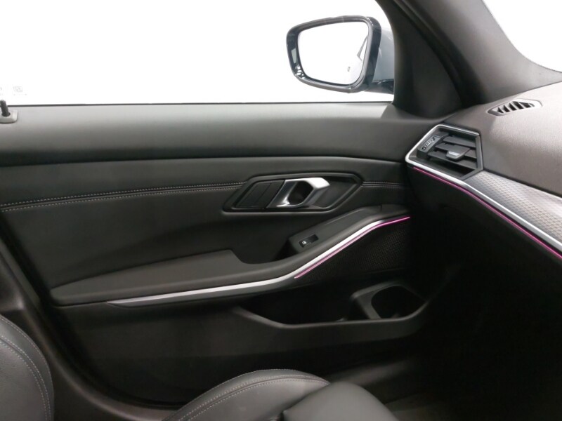 Used BMW 3 Series 2024 for sale - 76058637: Photo 16