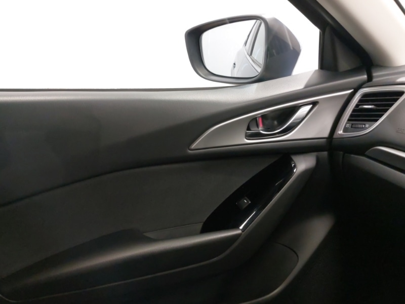 Used Mazda Mazda3 2018 for sale - 77433461: Photo 16