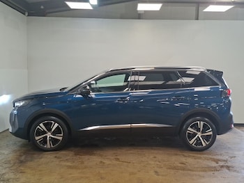 Used Peugeot 5008 2023 for sale - 79056511: Photo