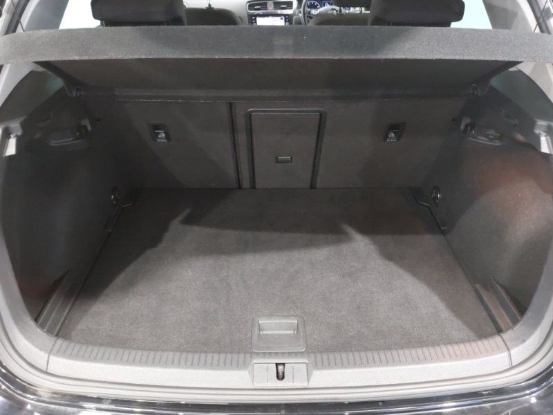 Used Volkswagen Golf 2019 for sale - 76502345: Photo 8