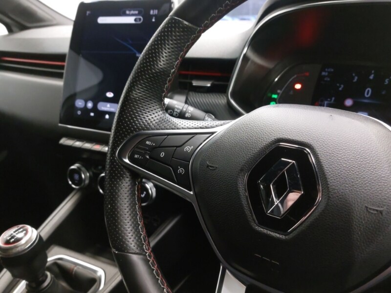 Used Renault Clio 2020 for sale - 77491362: Photo 17