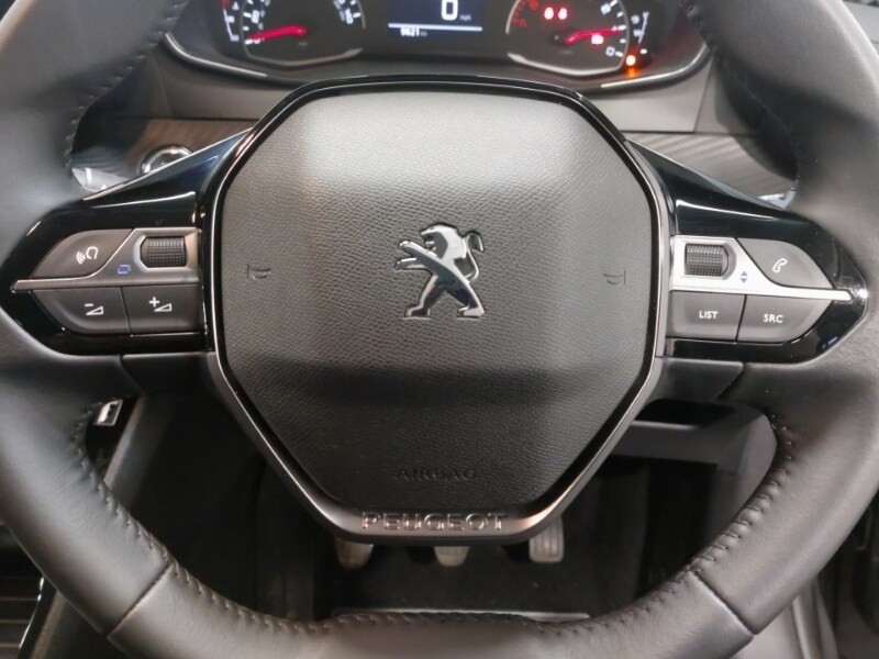 Used Peugeot 208 2023 for sale - 76493530: Photo 16