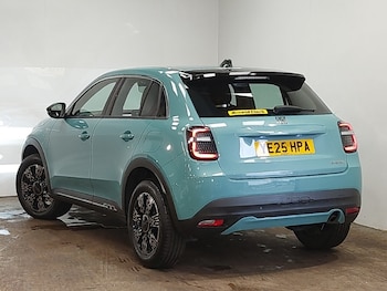 Used Fiat 600 2025 for sale - 78559448: Photo