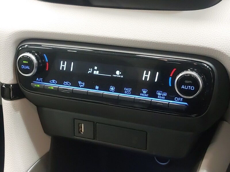 Used Toyota Yaris 2023 for sale - 77433421: Photo 13