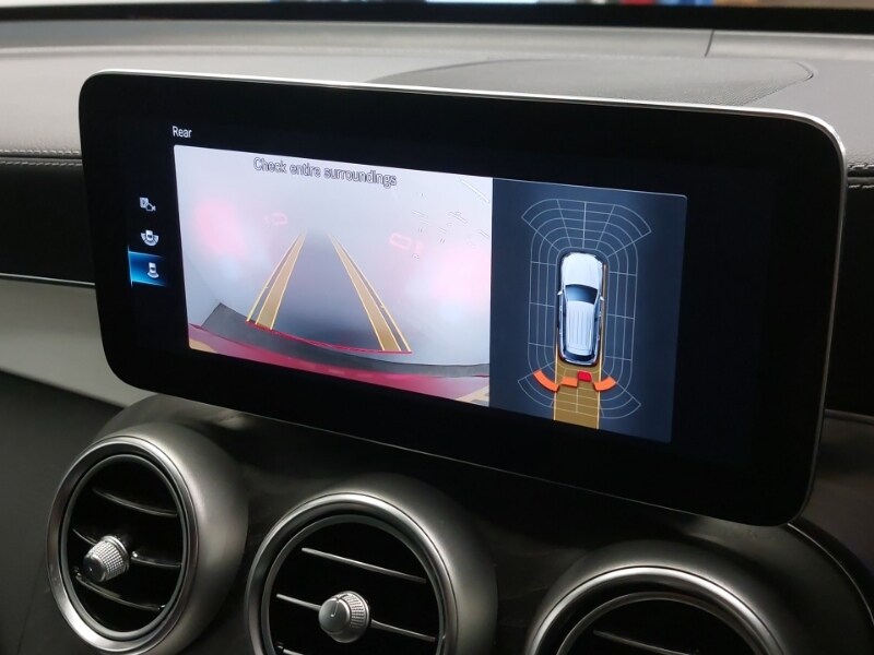 Used Mercedes-Benz GLC 2021 for sale - 76543398: Photo 17