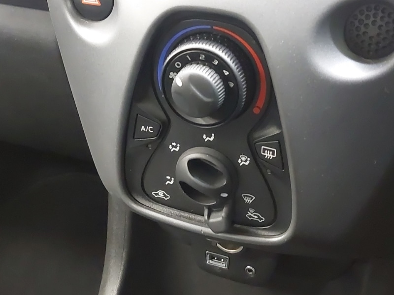 Used Toyota AYGO 2019 for sale - 78054732: Photo 13