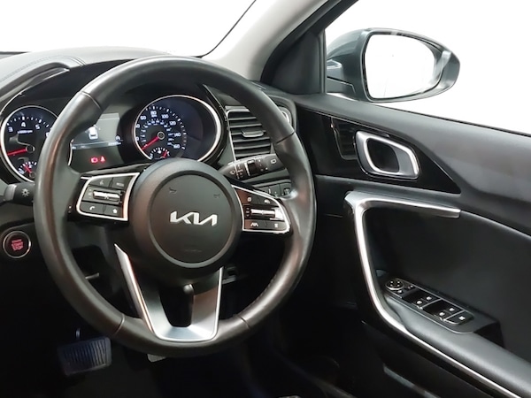 Used Kia Ceed 2024 for sale - 76281890: Photo 10