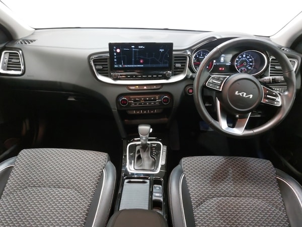 Used Kia Ceed 2024 for sale - 76281890: Photo 2
