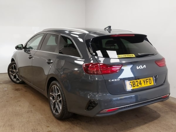 Used Kia Ceed 2024 for sale - 76281890: Photo 3