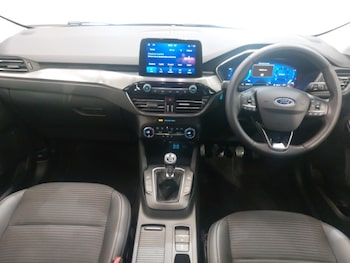 Used Ford Kuga 2022 for sale - 76244233: Photo 2