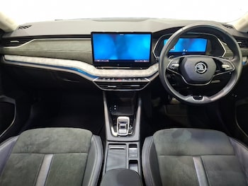 Used Skoda Octavia 2024 for sale - 79610528: Photo