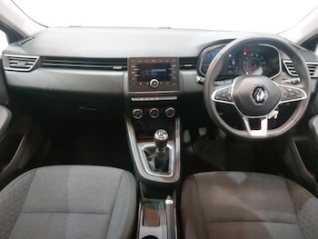 Used Renault Clio 2021 for sale - 78456028: Photo