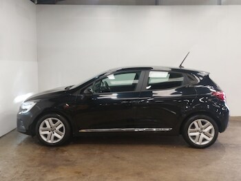 Used Renault Clio 2021 for sale - 78456028: Photo