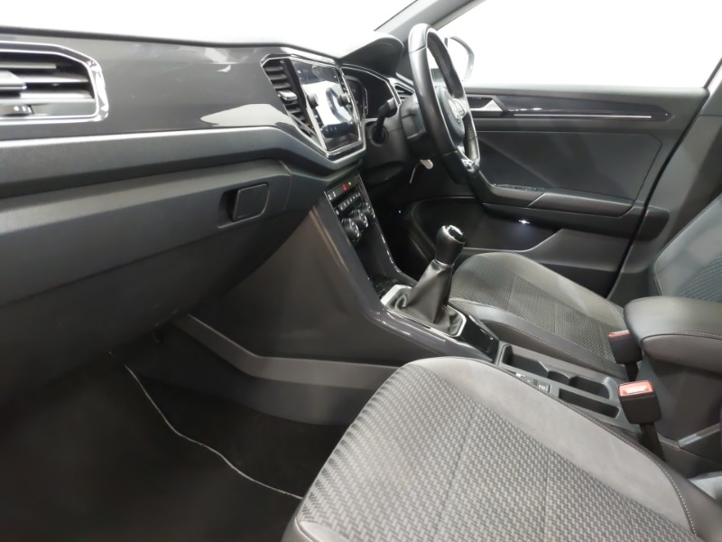 Used Volkswagen T-Roc 2018 for sale - 77503254: Photo 5