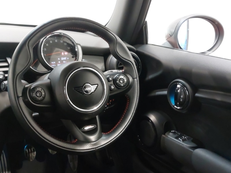 Used MINI Hatch 2018 for sale - 77856169: Photo 11