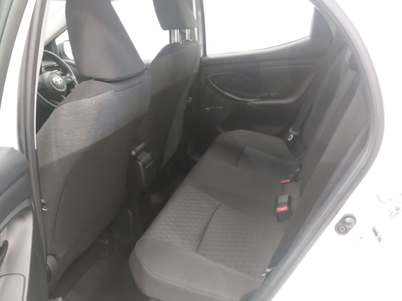 Used Toyota Yaris 2022 for sale - 76630611: Photo 6