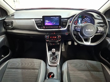 Used Kia Stonic 2023 for sale - 79315703: Photo