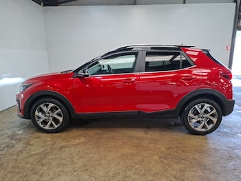 Used Kia Stonic 2023 for sale - 79315703: Photo