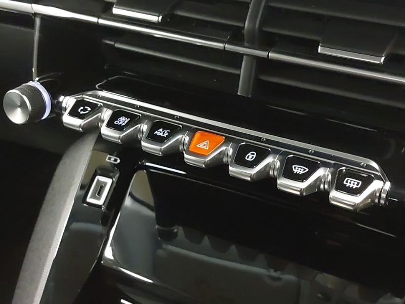 Used Peugeot 208 2023 for sale - 76556393: Photo 13