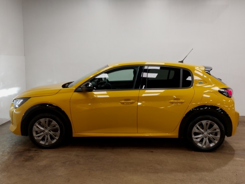 Used Peugeot 208 2023 for sale - 76556393: Photo 4