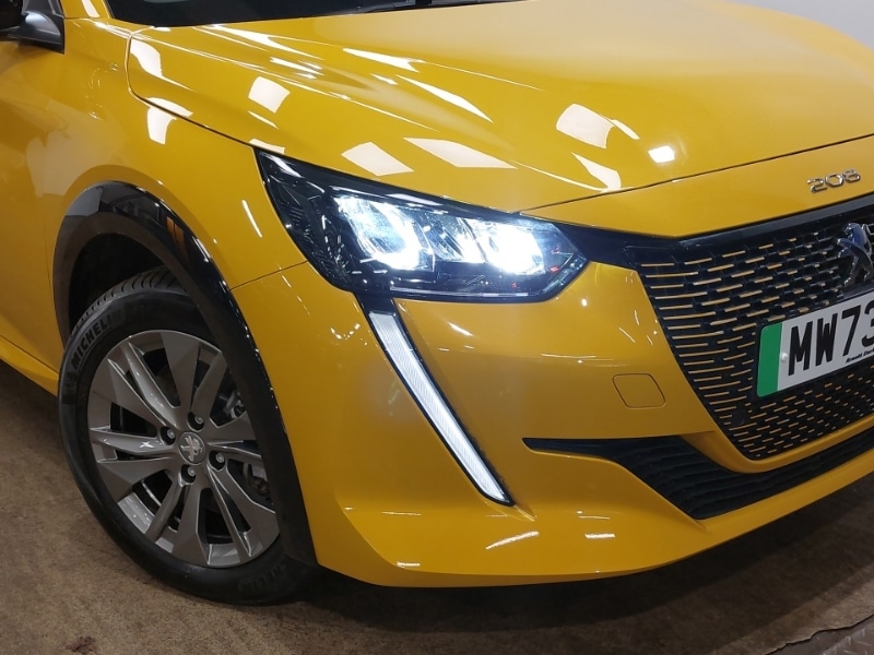 Used Peugeot 208 2023 for sale - 76556393: Photo 9