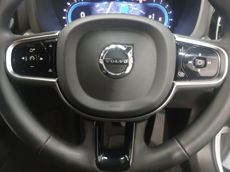 Used Volvo XC60 2024 for sale - 77907359: Photo 16