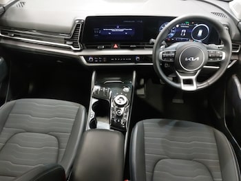 Used Kia Sportage 2024 for sale - 76116552: Photo 2
