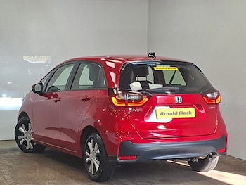 Used Honda Jazz 2023 for sale - 79618272: Photo