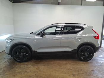 Used Volvo XC40 2025 for sale - 79534621: Photo
