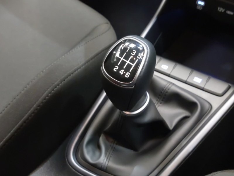 Used Hyundai BAYON 2025 for sale - 76498111: Photo 12