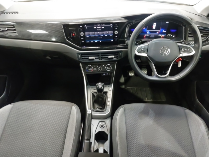 Used Volkswagen Taigo 2023 for sale - 77352623: Photo 2