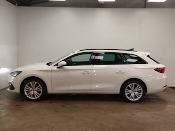 Used SEAT Leon 2022 for sale - 77278147: Photo