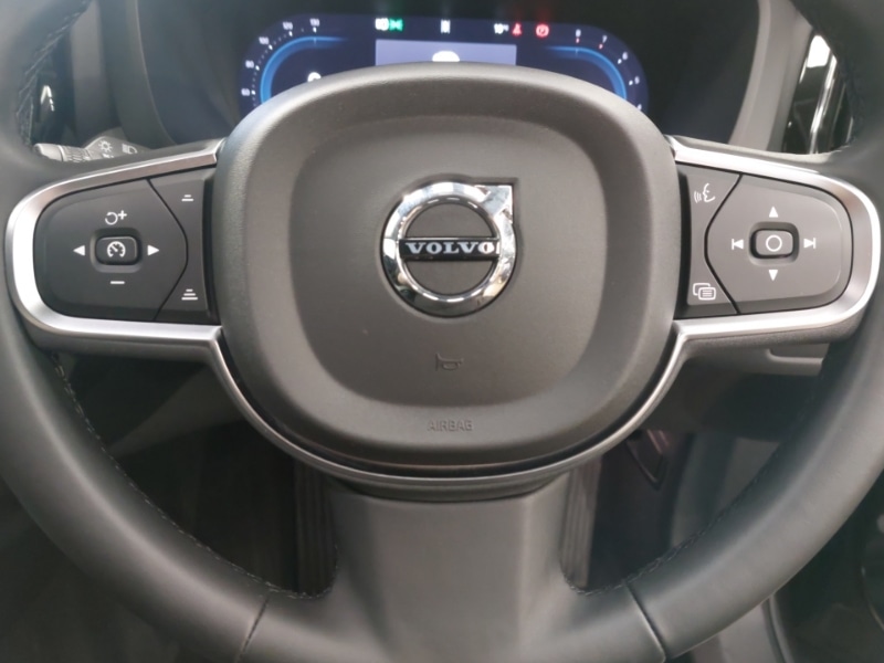 Used Volvo XC60 2024 for sale - 76885435: Photo 16