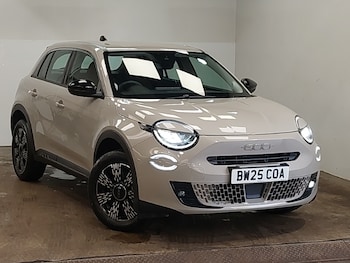 Used Fiat 600 2025 for sale - 78933177: Photo