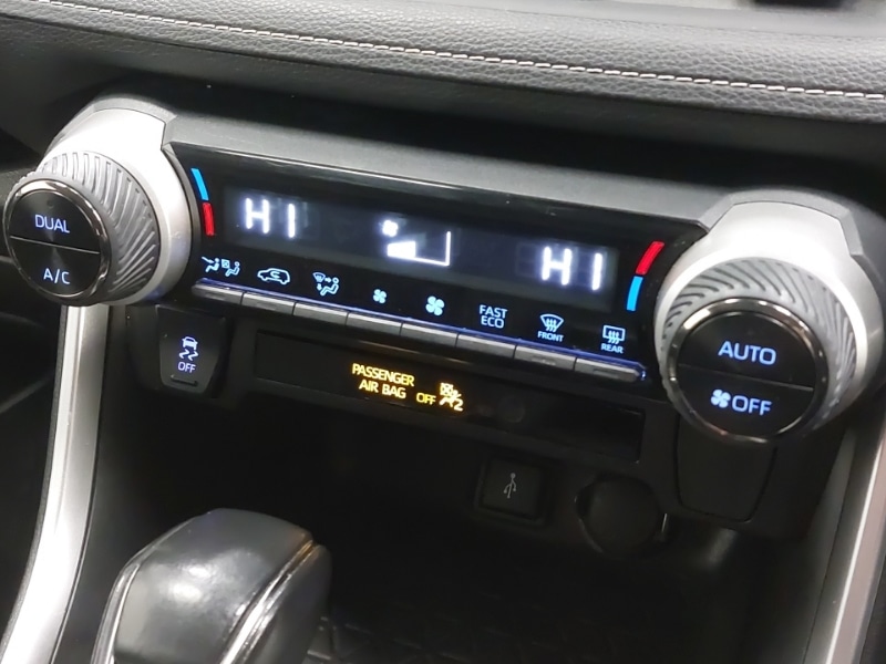 Used Toyota RAV4 2019 for sale - 76369581: Photo 13